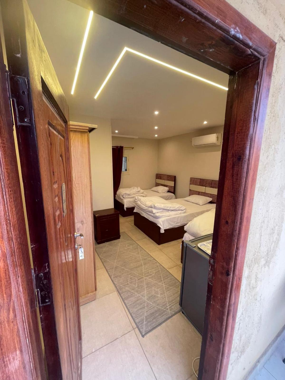 Sami Holiday Inn - Pyramids View Rooftop Al Kawm al Akhdar Exterior foto
